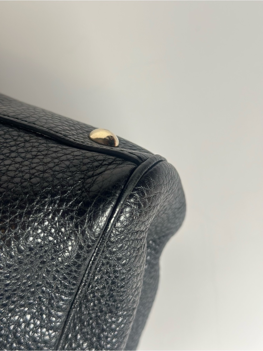 Authentic Gucci Black Leather Shoulder Bag with Bamboo Handles - Picture 14 of 16